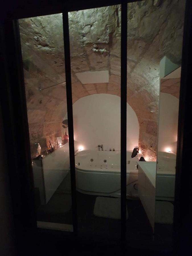 La Forteresse - Jacuzzi/Sauna - Centre Historique Apartment Rouen Bagian luar foto